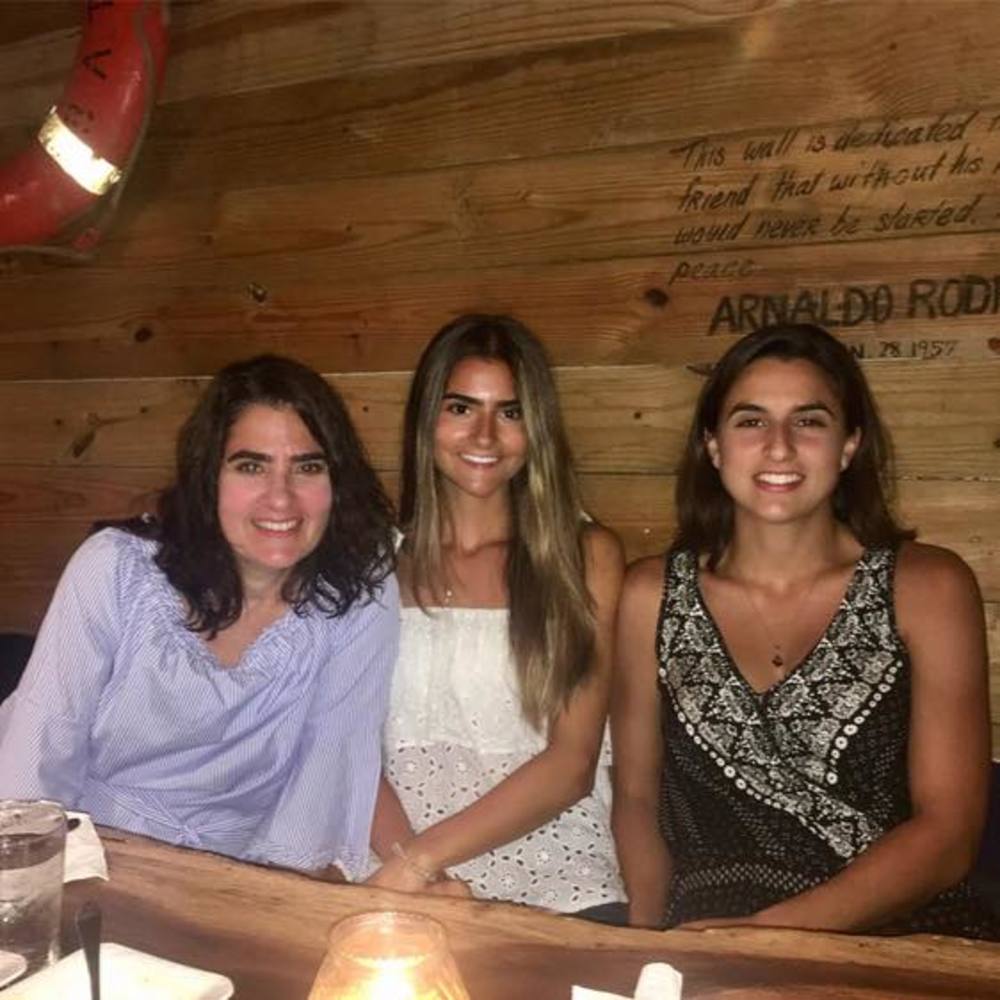 Meet your Posher, Sofia